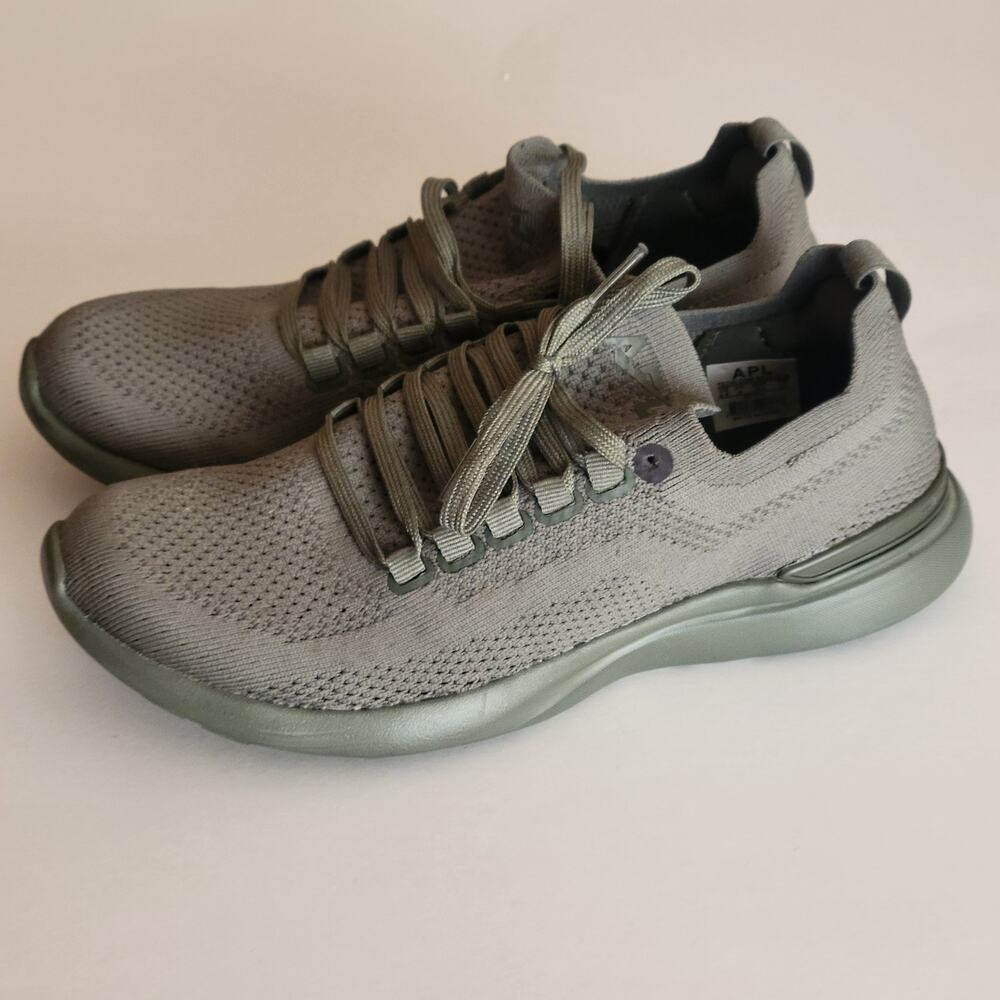APL Techloom Breeze Shoes Womens Size 6.5 Gray Knit Running Lightweight Sneakers